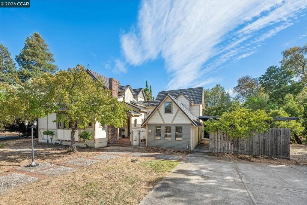 Photo of 3386 Cowell Rd