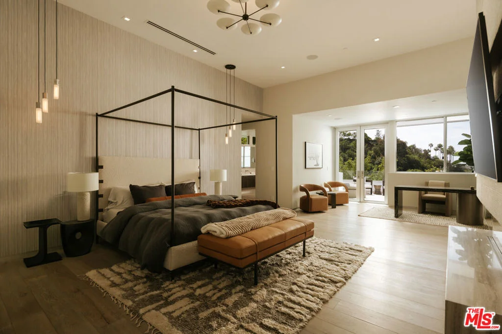 Photo of 9311 Readcrest Drive