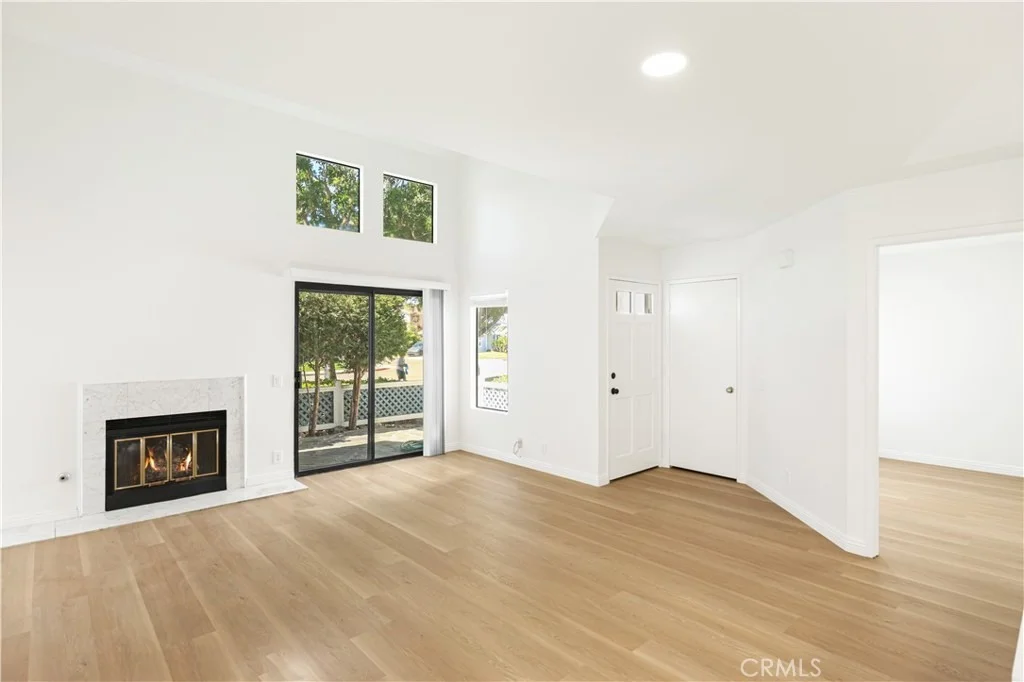 Photo of 446 Fallingstar