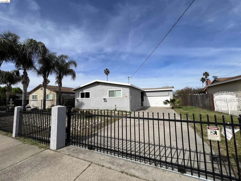 Photo of 2881 CLEARLAND CIR.
