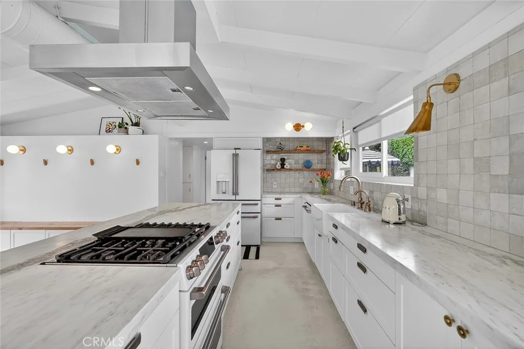 Photo of 3065 Stevely