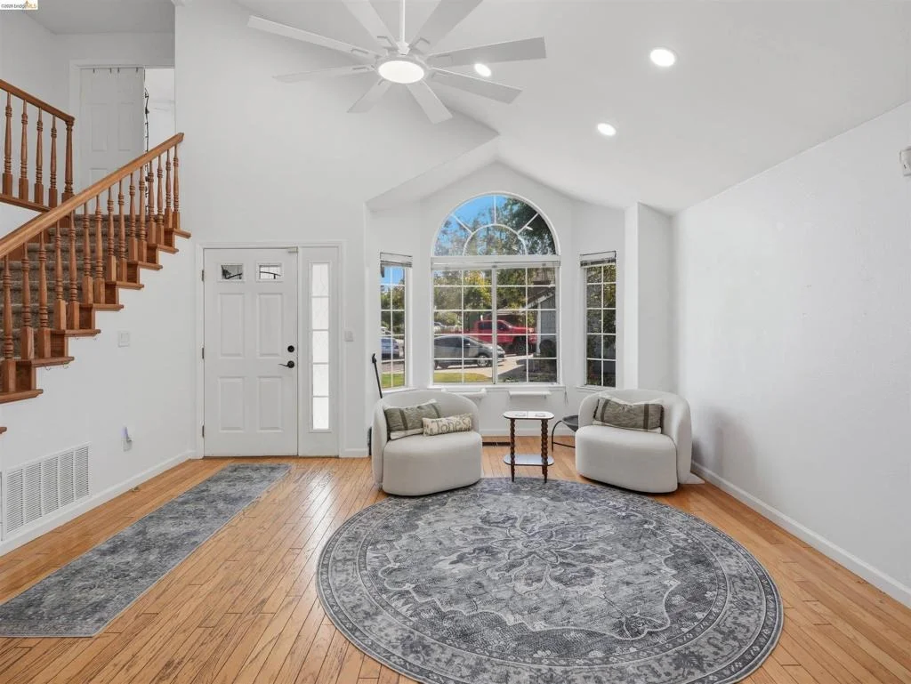 Photo of 1529 Thistle Court