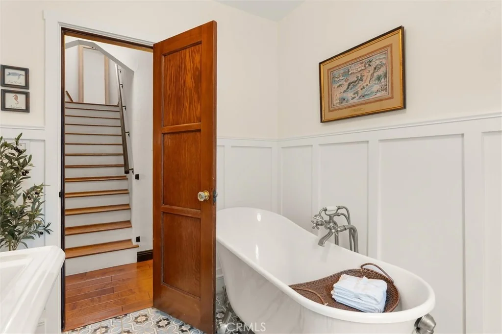 Photo of 159 Claremont