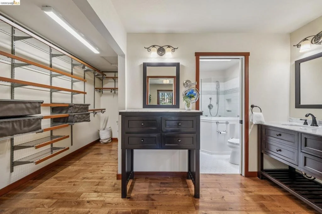 Photo of 2206 Pinehurst Court