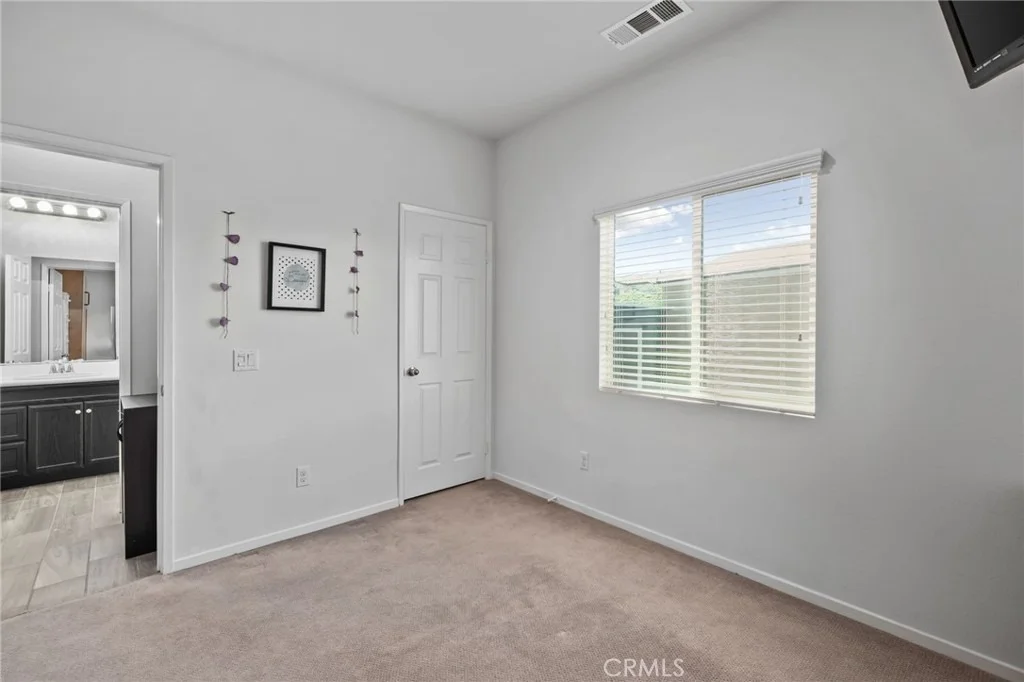Photo of 1340 Pinehurst