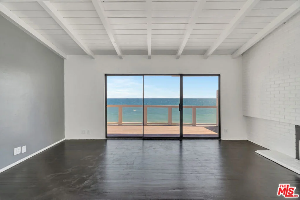 Photo of 25330 Malibu Road