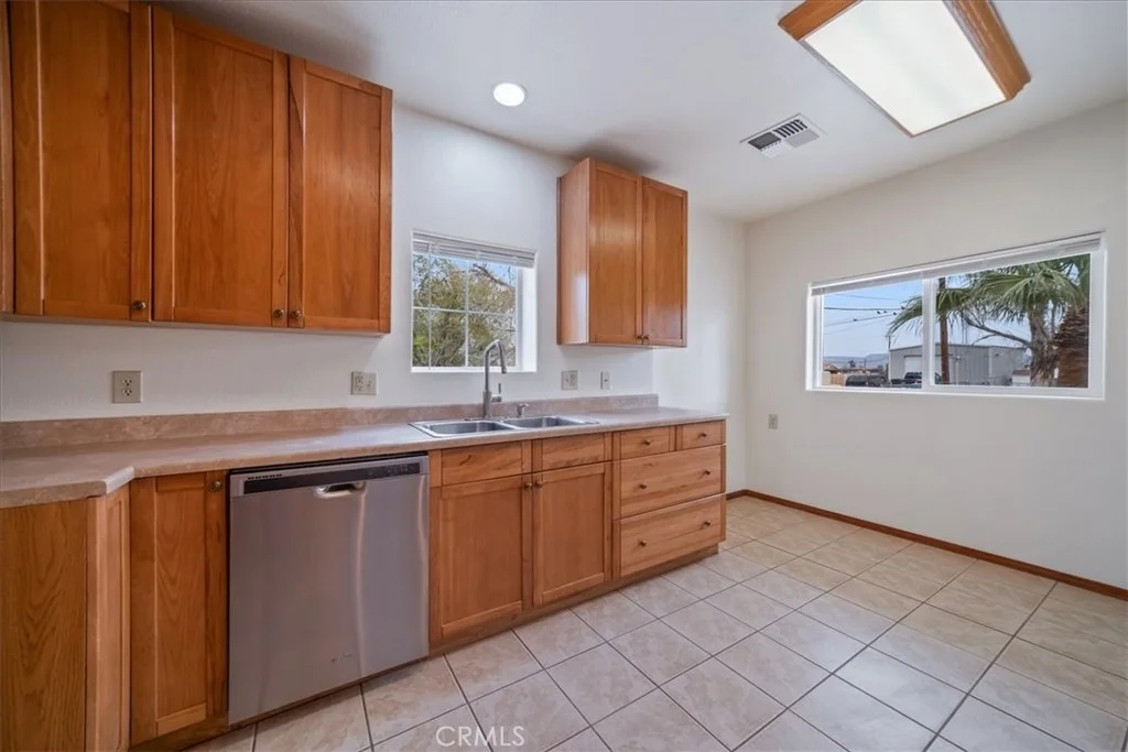 Photo of 610 Quivera