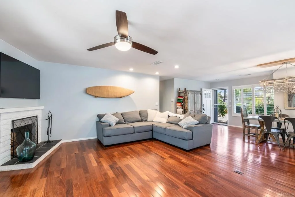 Photo of 415 Via Emily Avenue