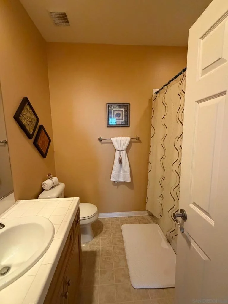 Photo of 3703 Mandolin Ave