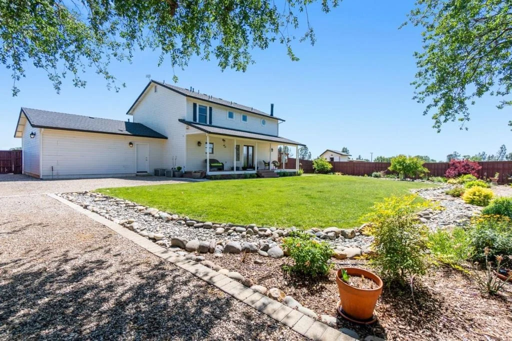 Photo of 17962 Coyote Lane