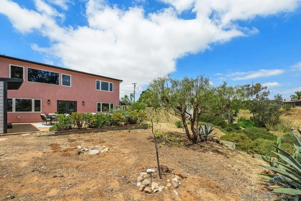 Photo of 2139 Clematis Street