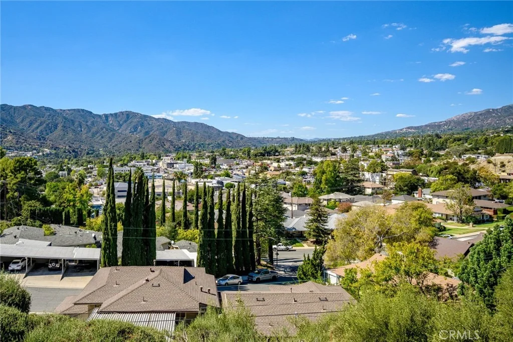 Photo of Unit 9 at 2313 Rosecrest Drive