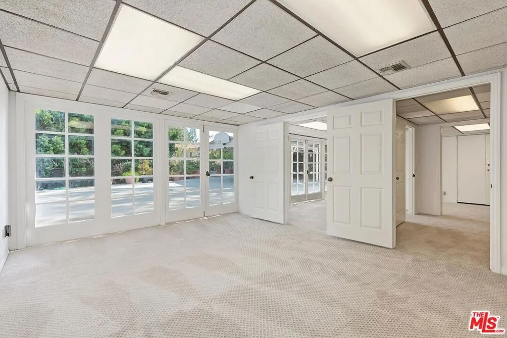 Photo of 1005 Schuyler Road
