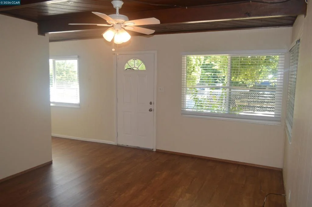 Photo of 47 Harbor Dr