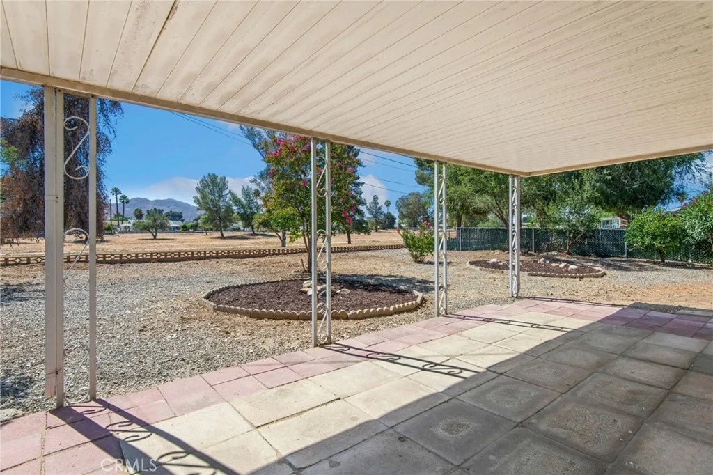 Photo of 28763 Bradley Road