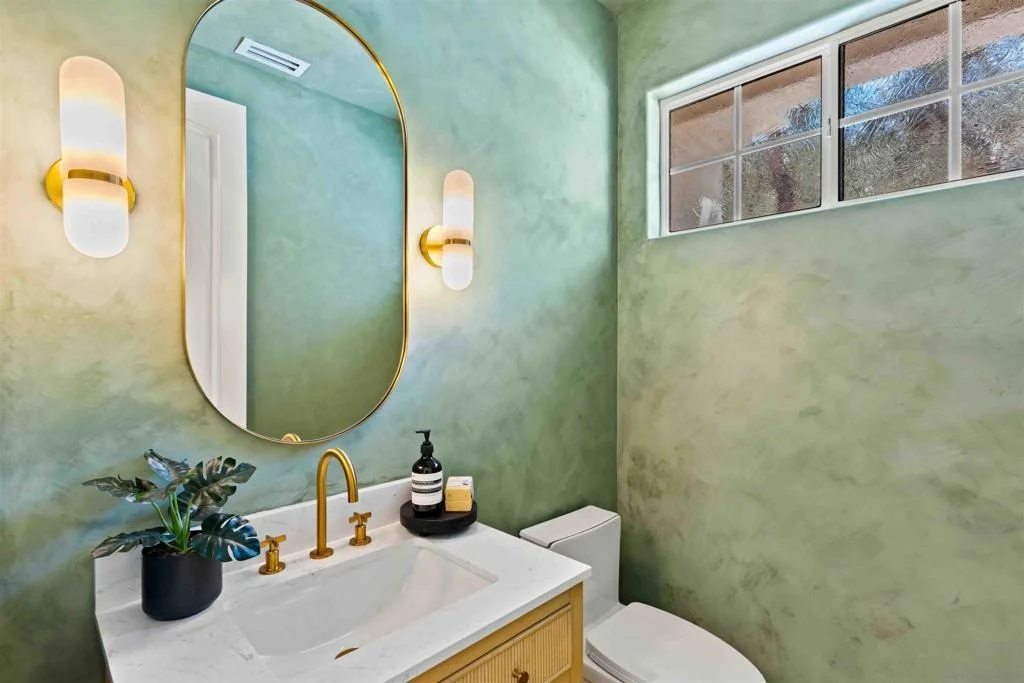 Photo of 3068 Willow Heights Road