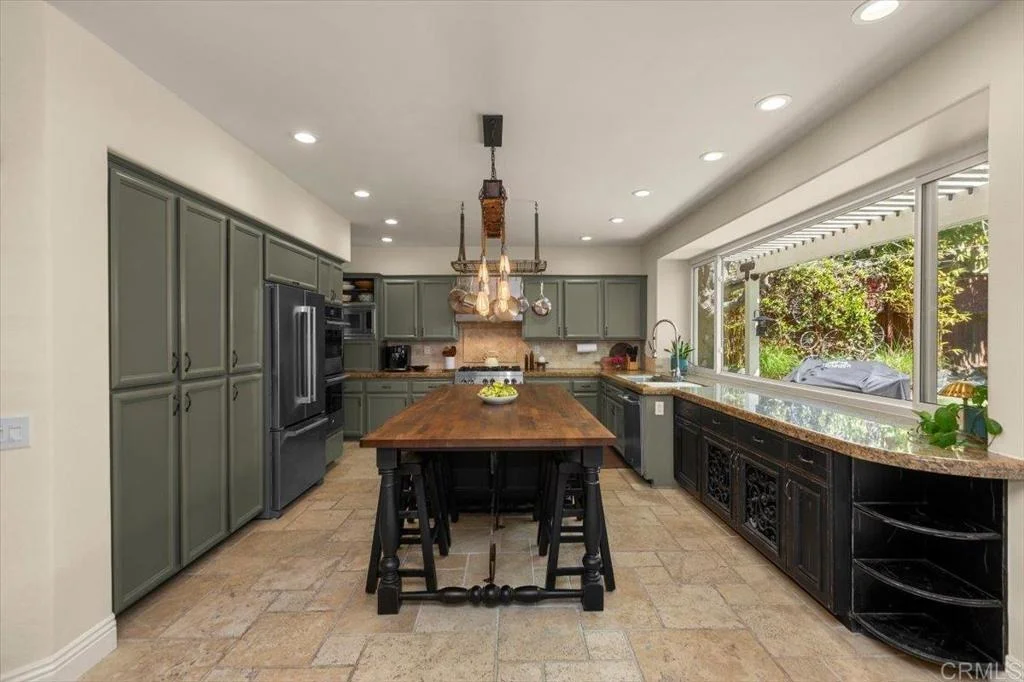 Photo of 3387 Avenida Nieve