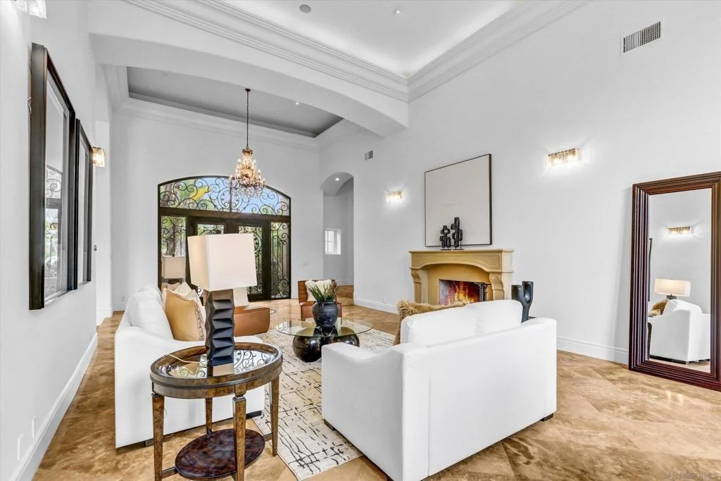 Photo of 6102 Avenida Alteras
