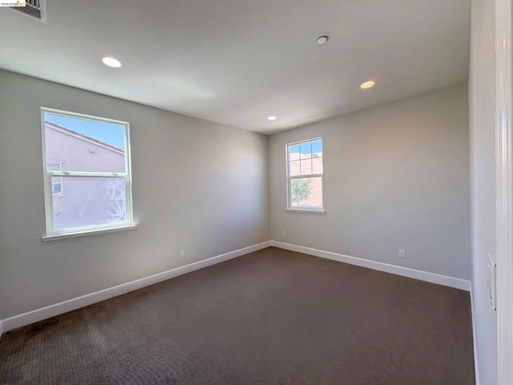 Photo of 2359 Hancock Dr