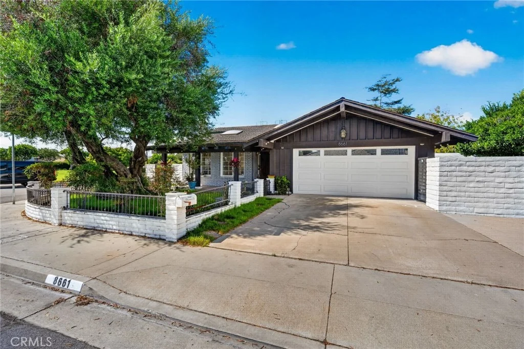 Photo of 8661 Brookside Drive