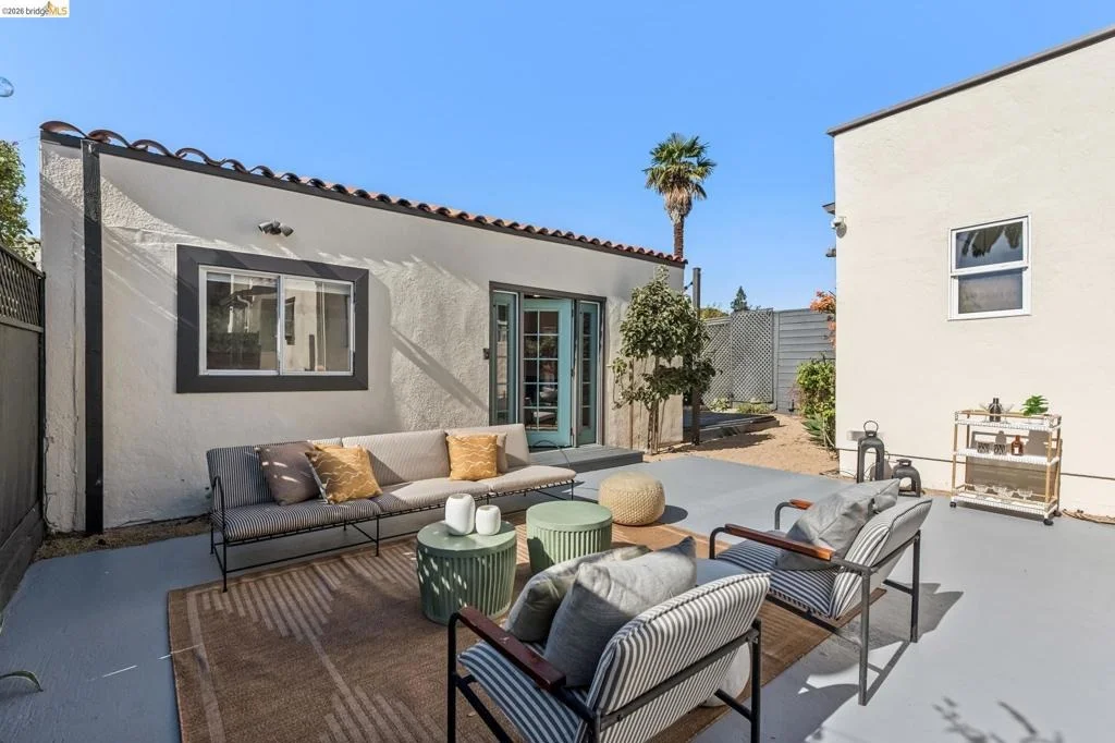 Photo of 5215 Fleming Ave