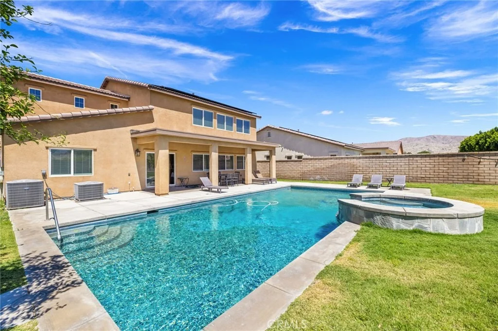 Photo of 40632 Pine Grove