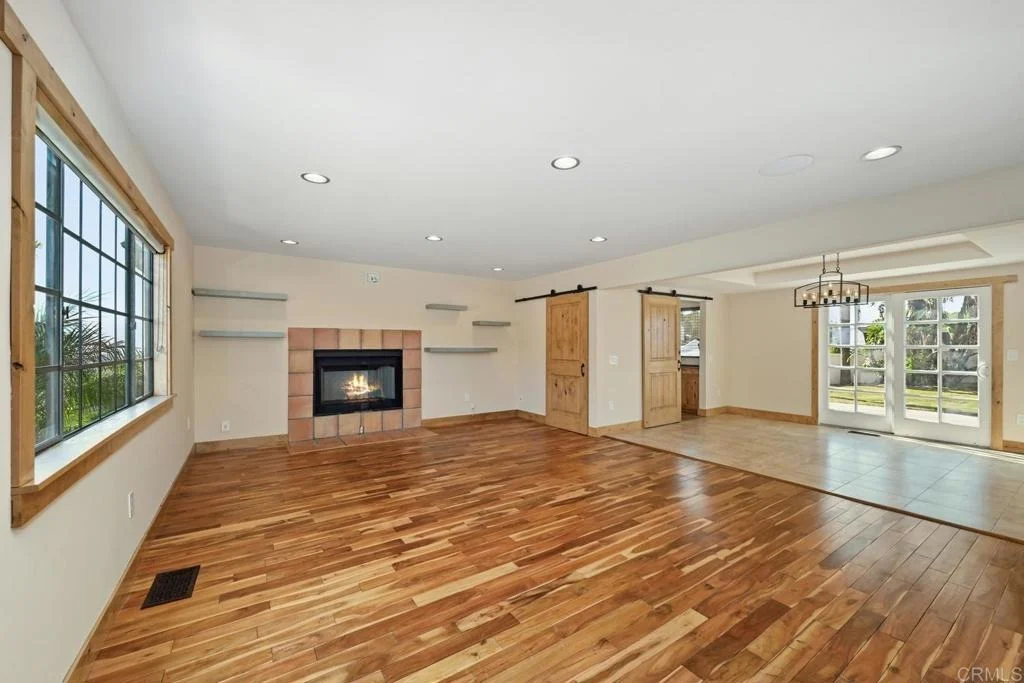 Photo of 1820 Elevado Road