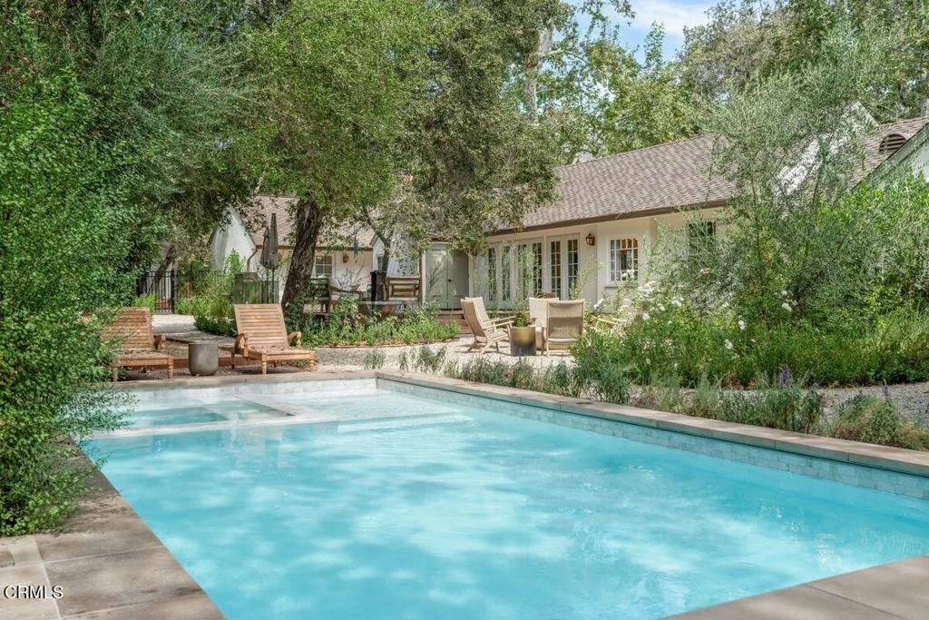 Photo of 601 Foothill Road