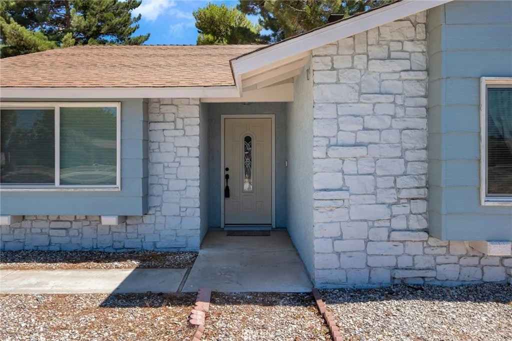 Photo of 13251 Winona