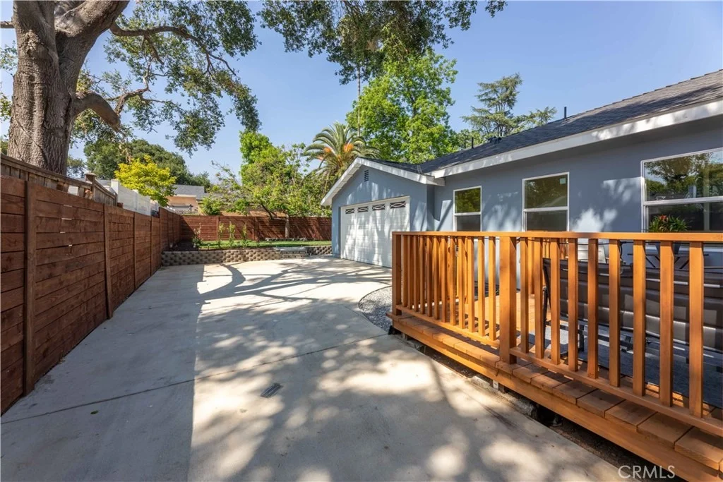 Photo of 469 Highland