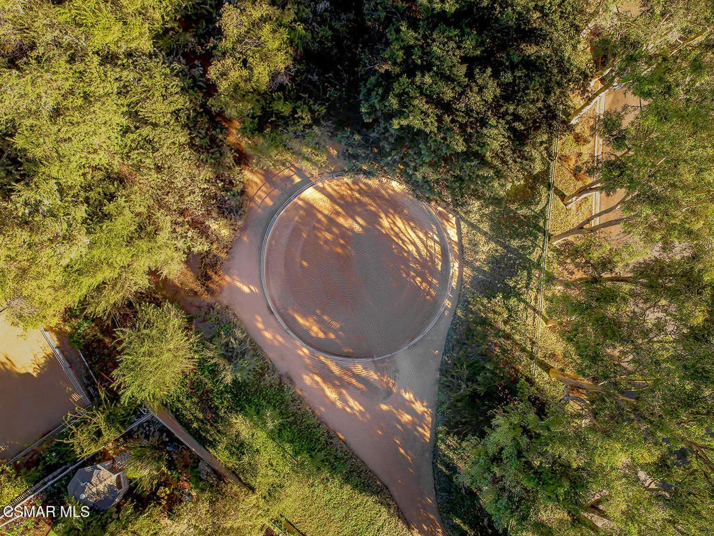 Photo of 1351 Rambling Road