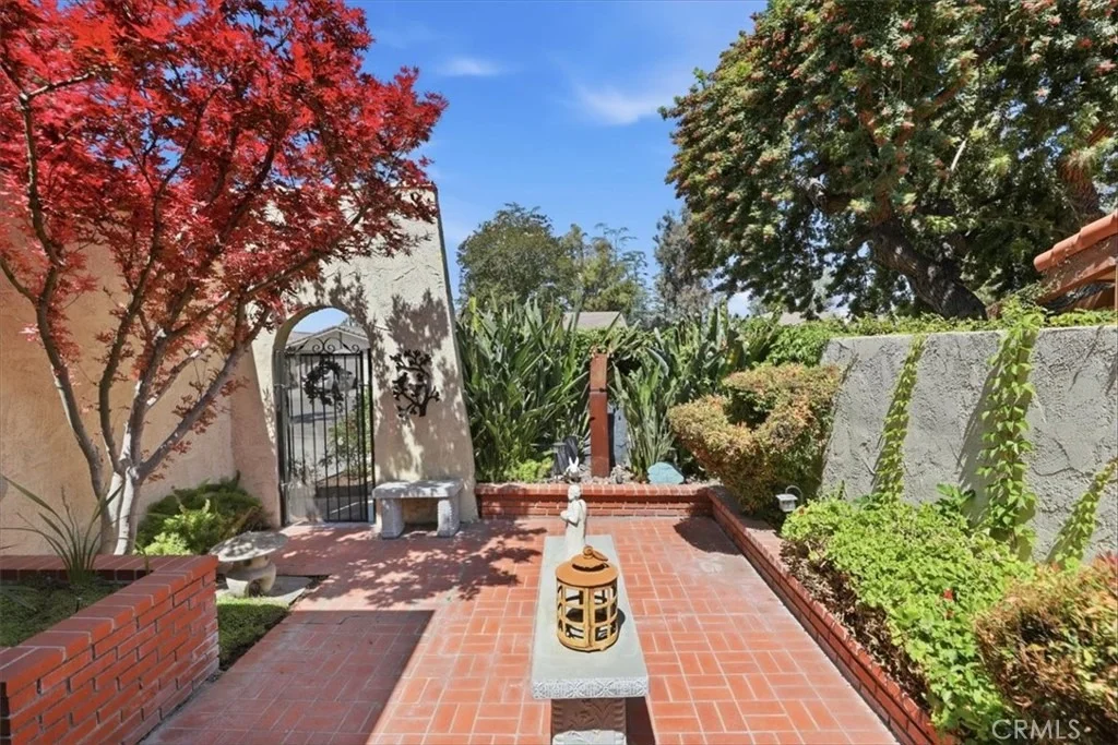 Photo of 5474 Quince