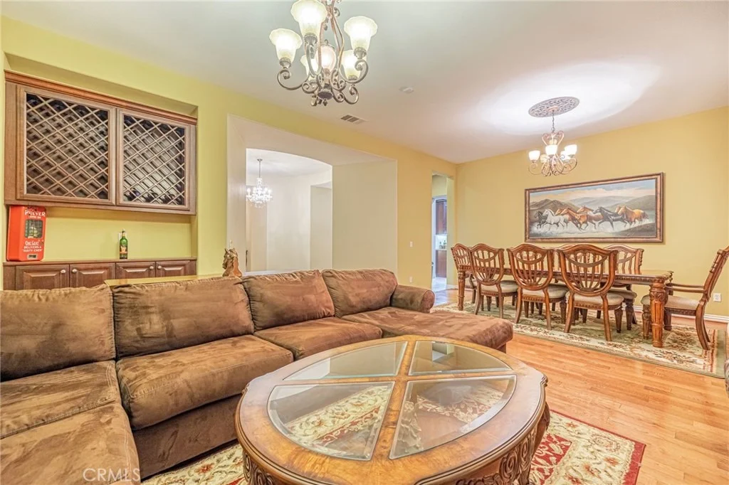 Photo of 33442 Desert Road