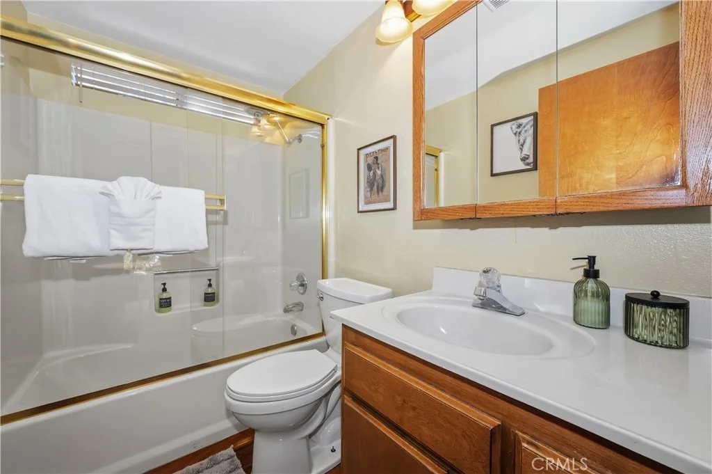 Photo of 1100 Cedar Mountain