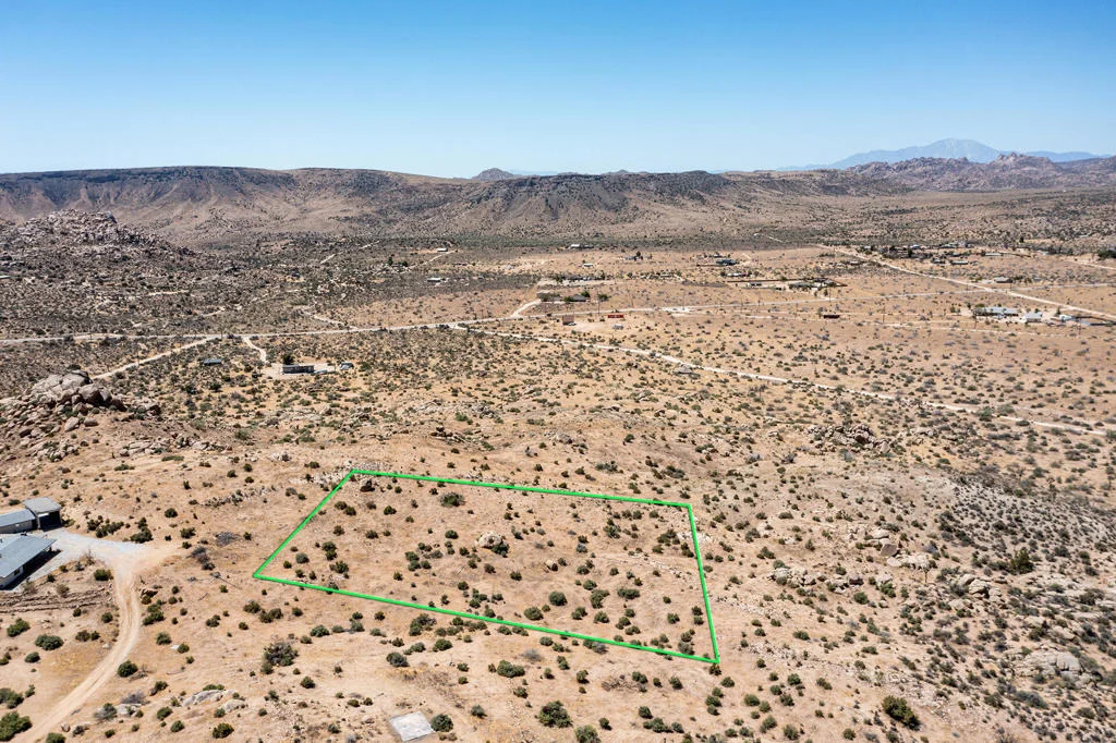 Photo of 53102 Geronimo Trail