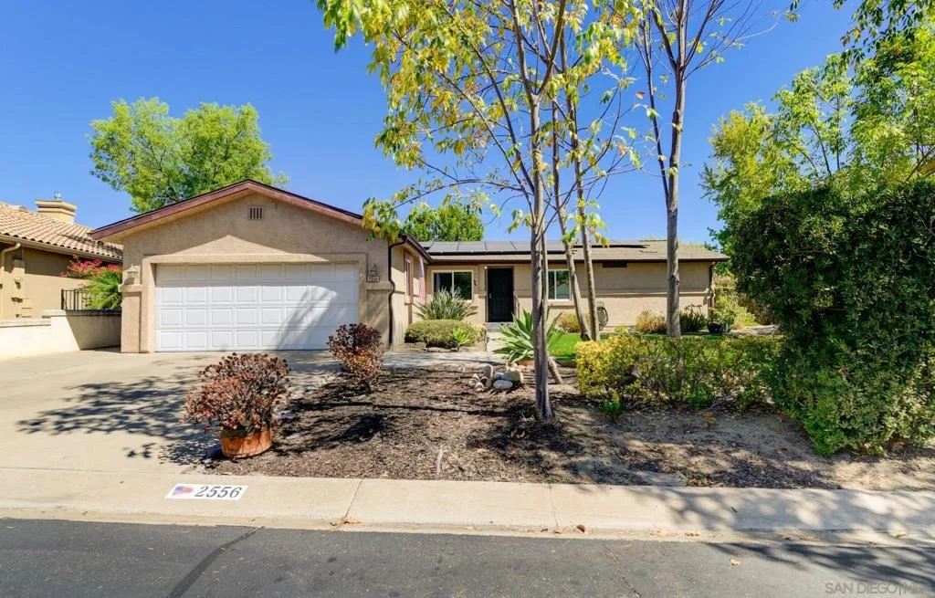 Photo of 2556 Columbine Dr