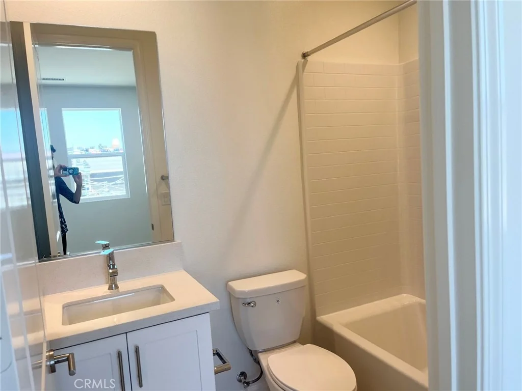 Photo of 497 Tracy Place