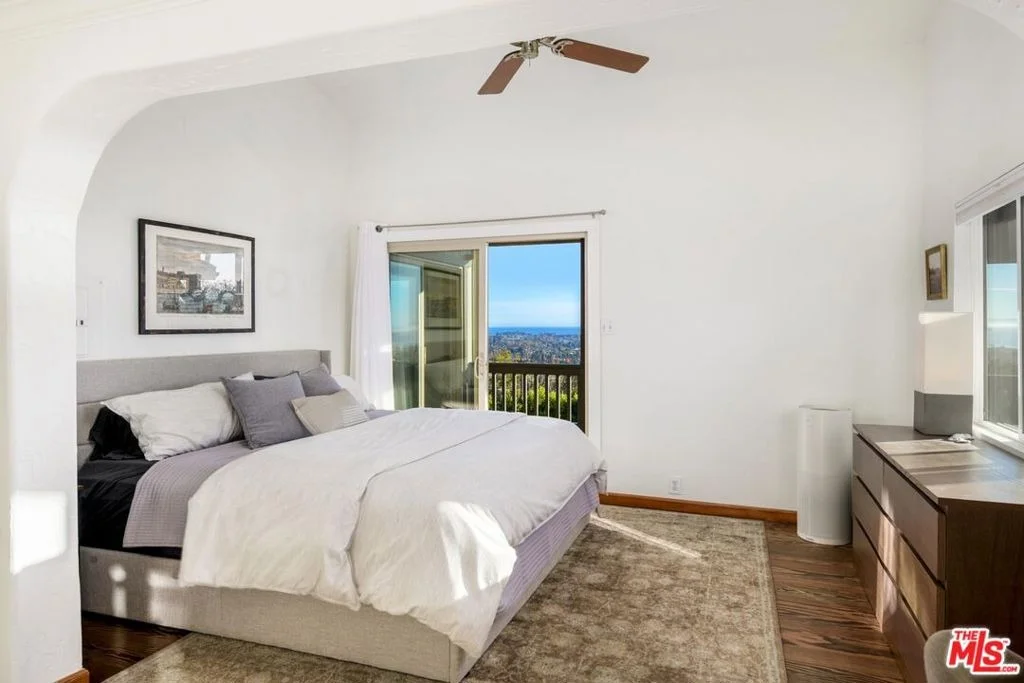 Photo of 4488 Foothill Road