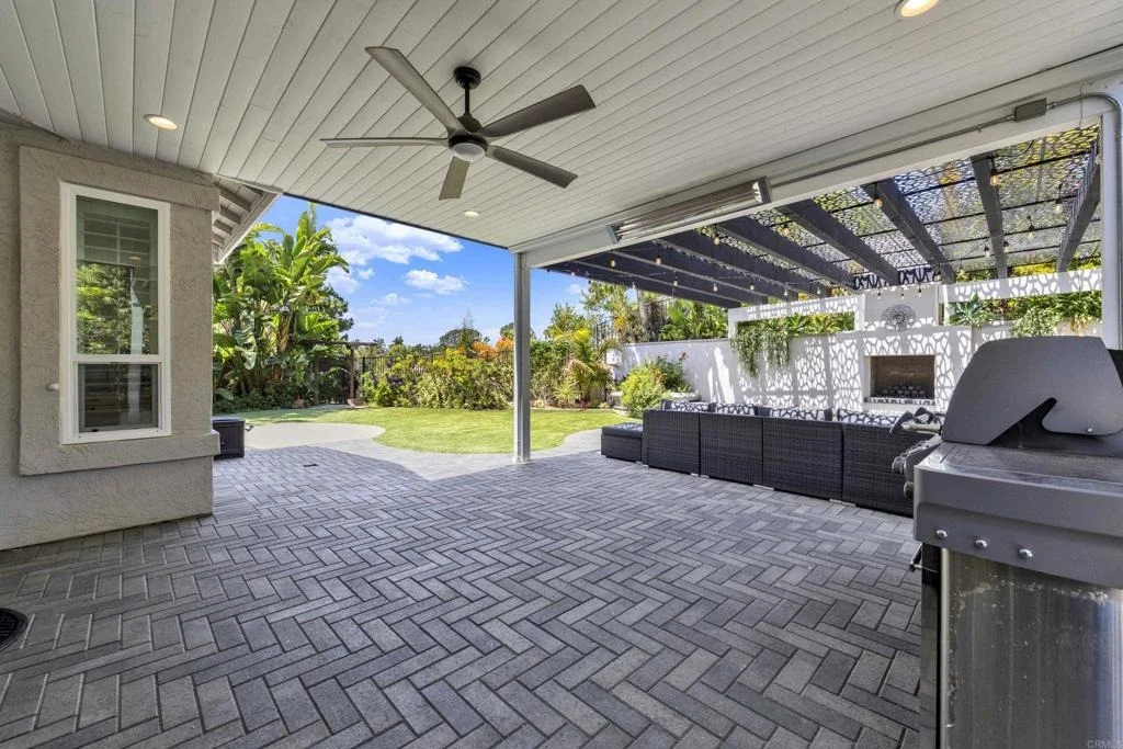 Photo of 948 Honeysuckle Drive