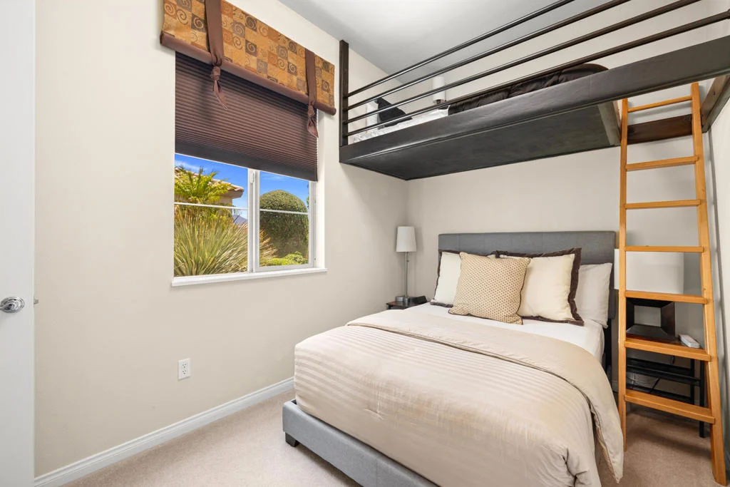 Photo of 40530 Calle Santa Monica