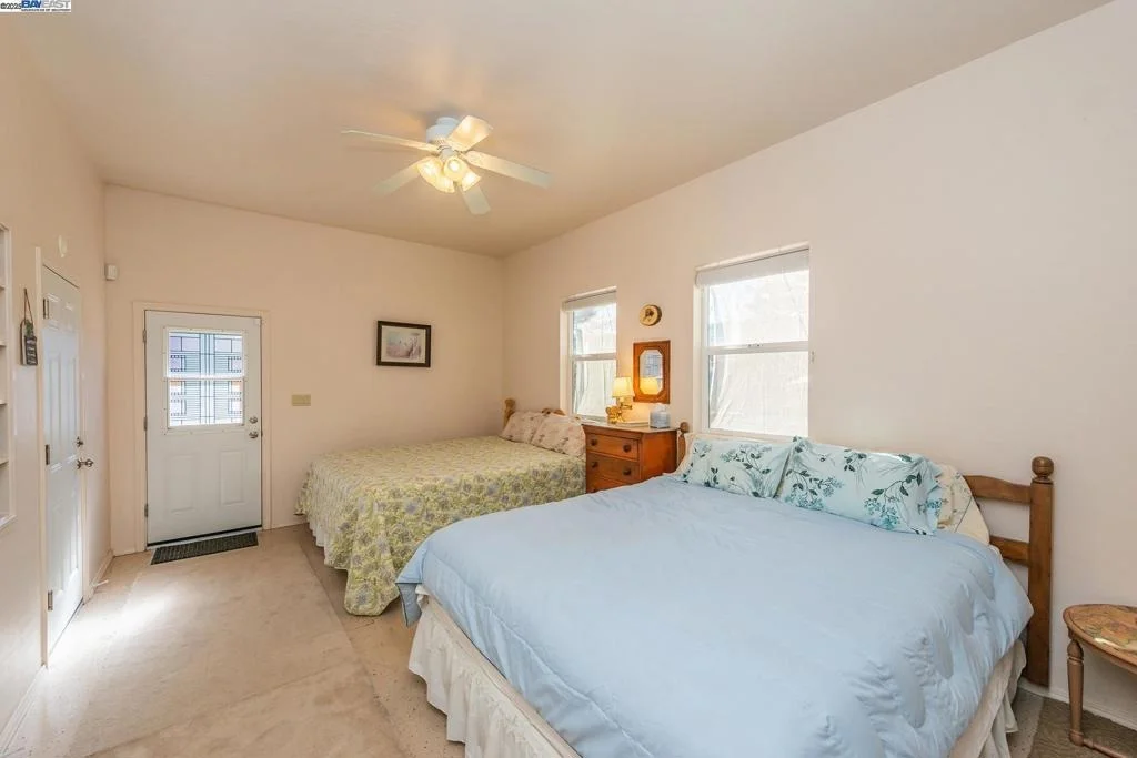 Photo of 8341 East Side Rd
