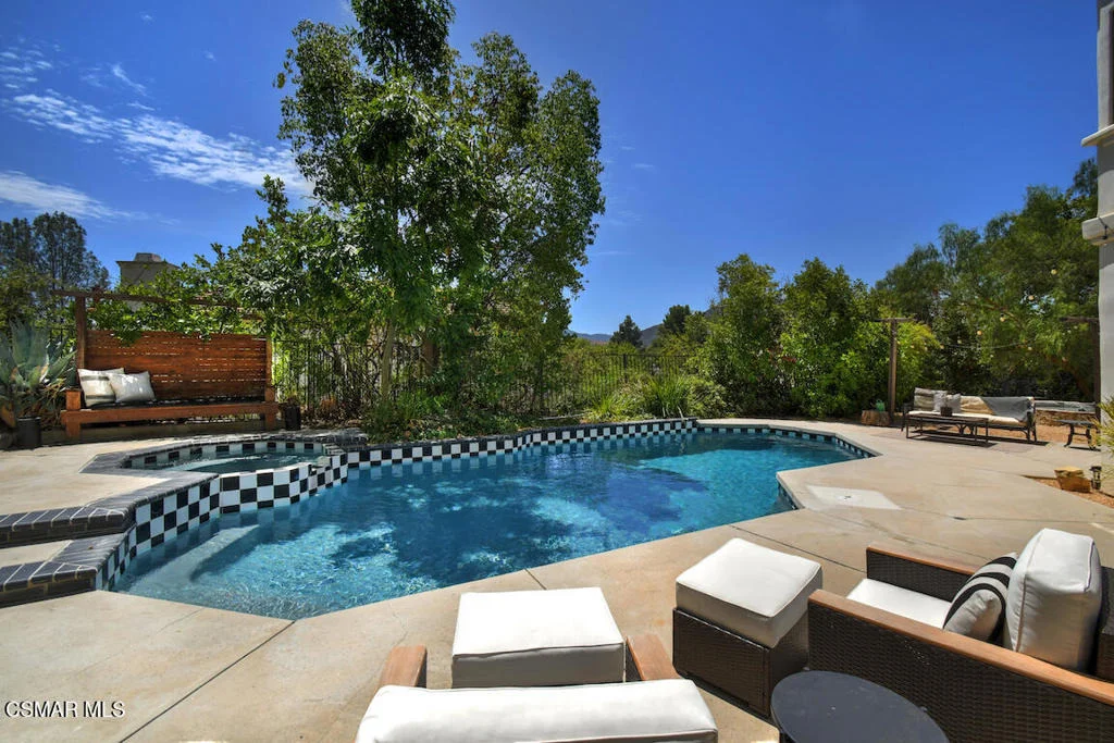 Photo of 5536 Easterly Road