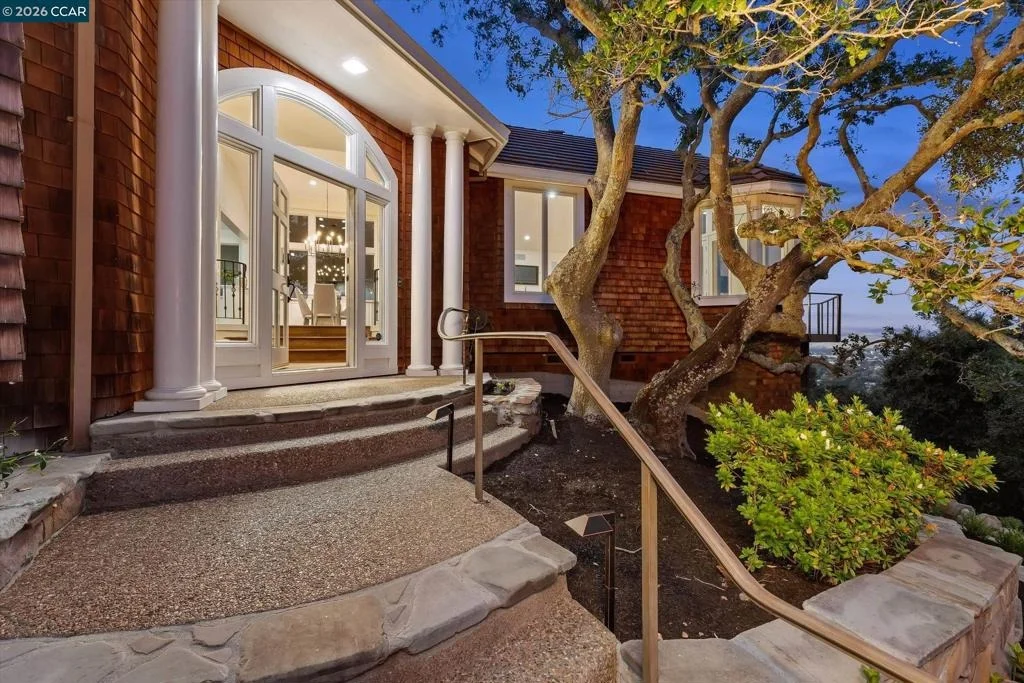 Photo of 10 Diablo Oaks Way