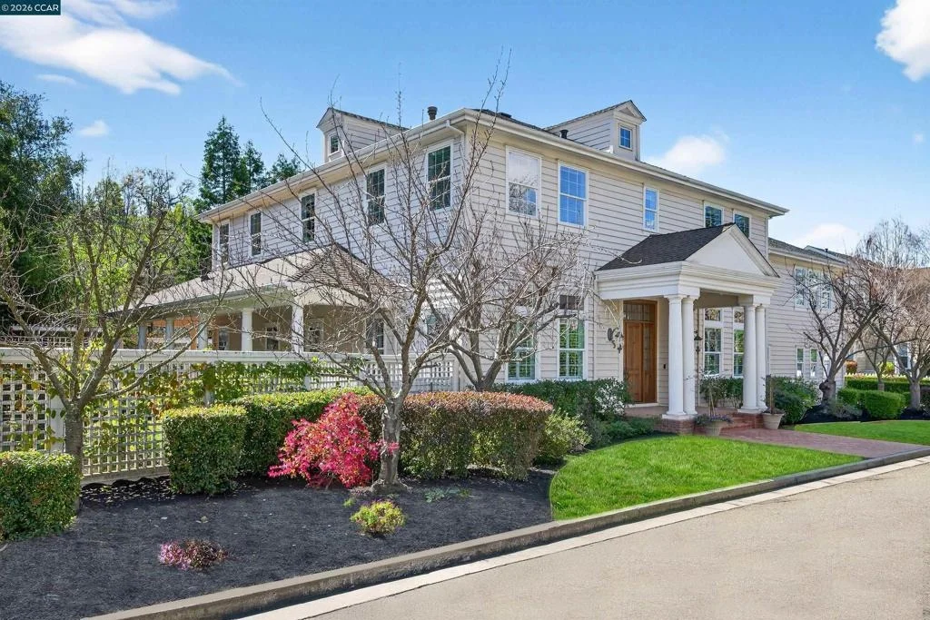 Photo of 3 Brooktree Dr