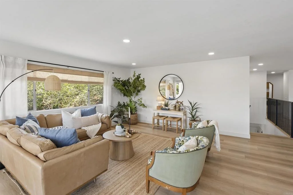 Photo of 1140 Evergreen Lane