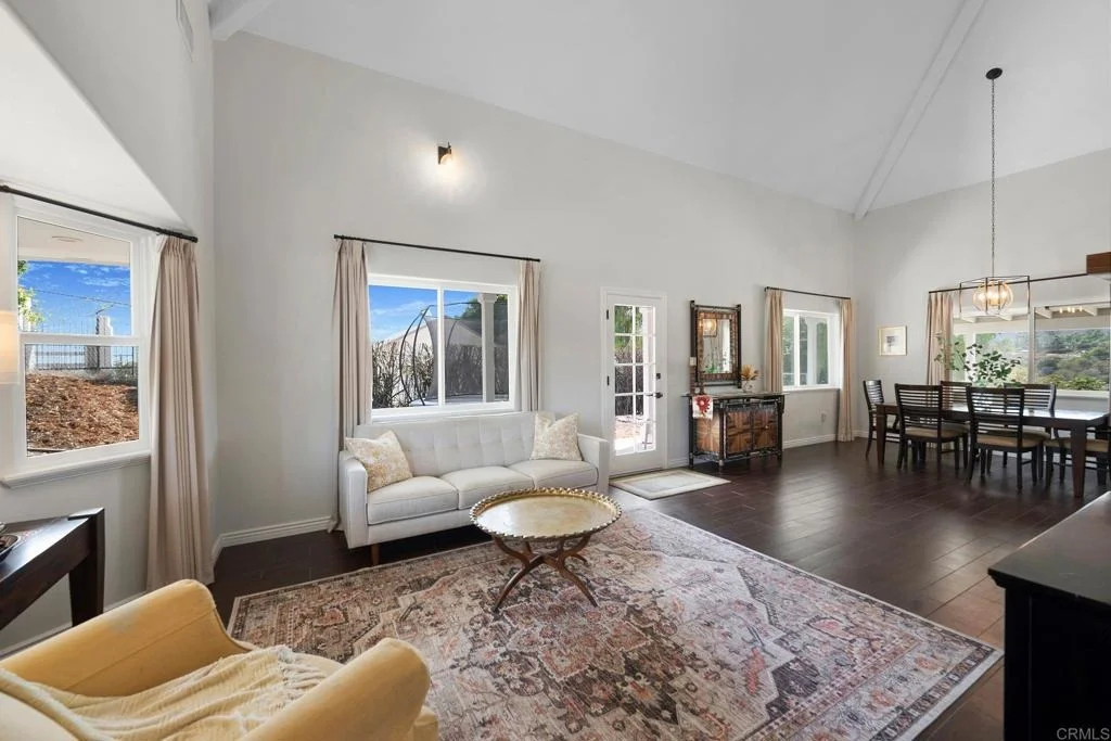 Photo of 1850 Canyon Heights Road