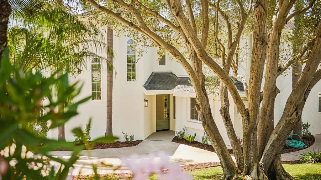 Photo of 2399 Ivy Road