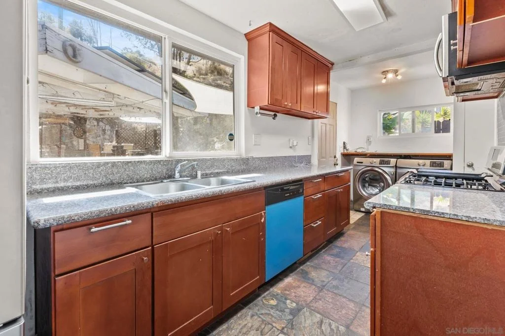 Photo of 1608 Ramona Ave.