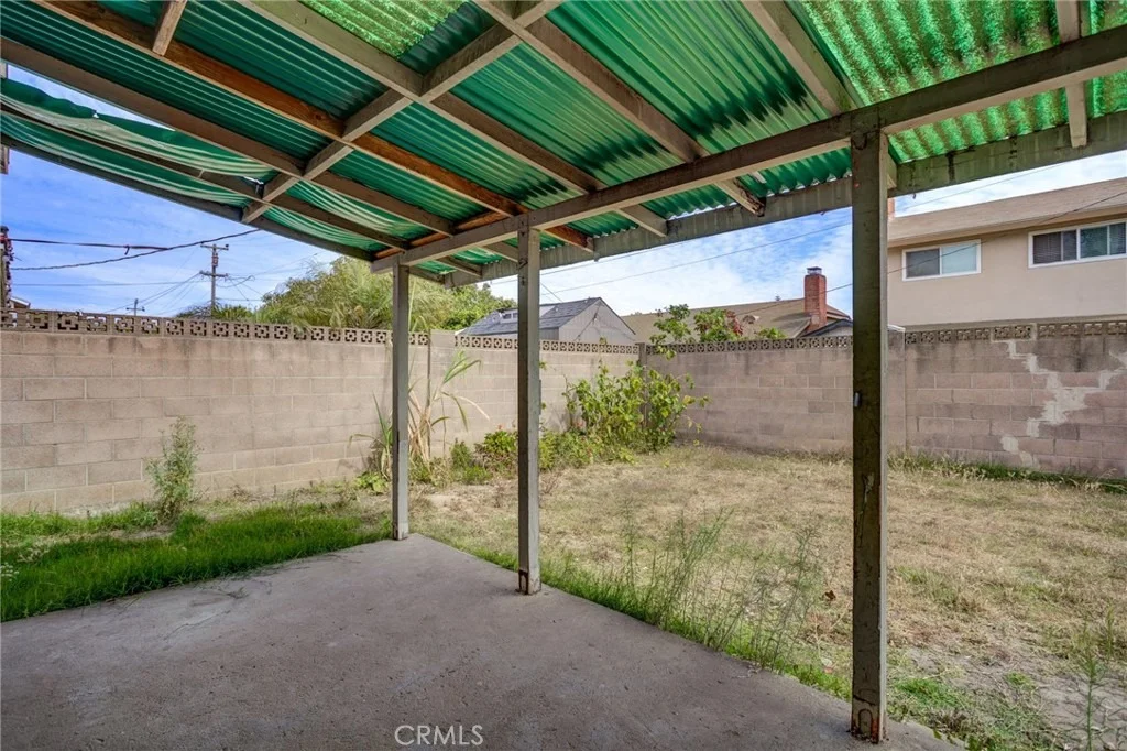 Photo of 606 W Albert Street