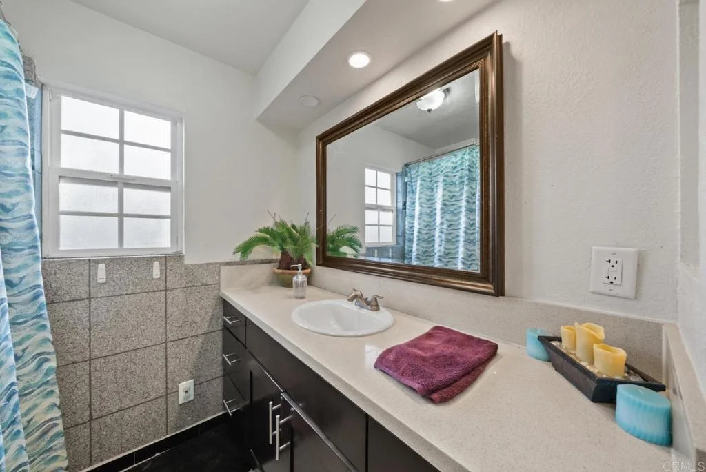 Photo of 2951 Mockingbird Lane